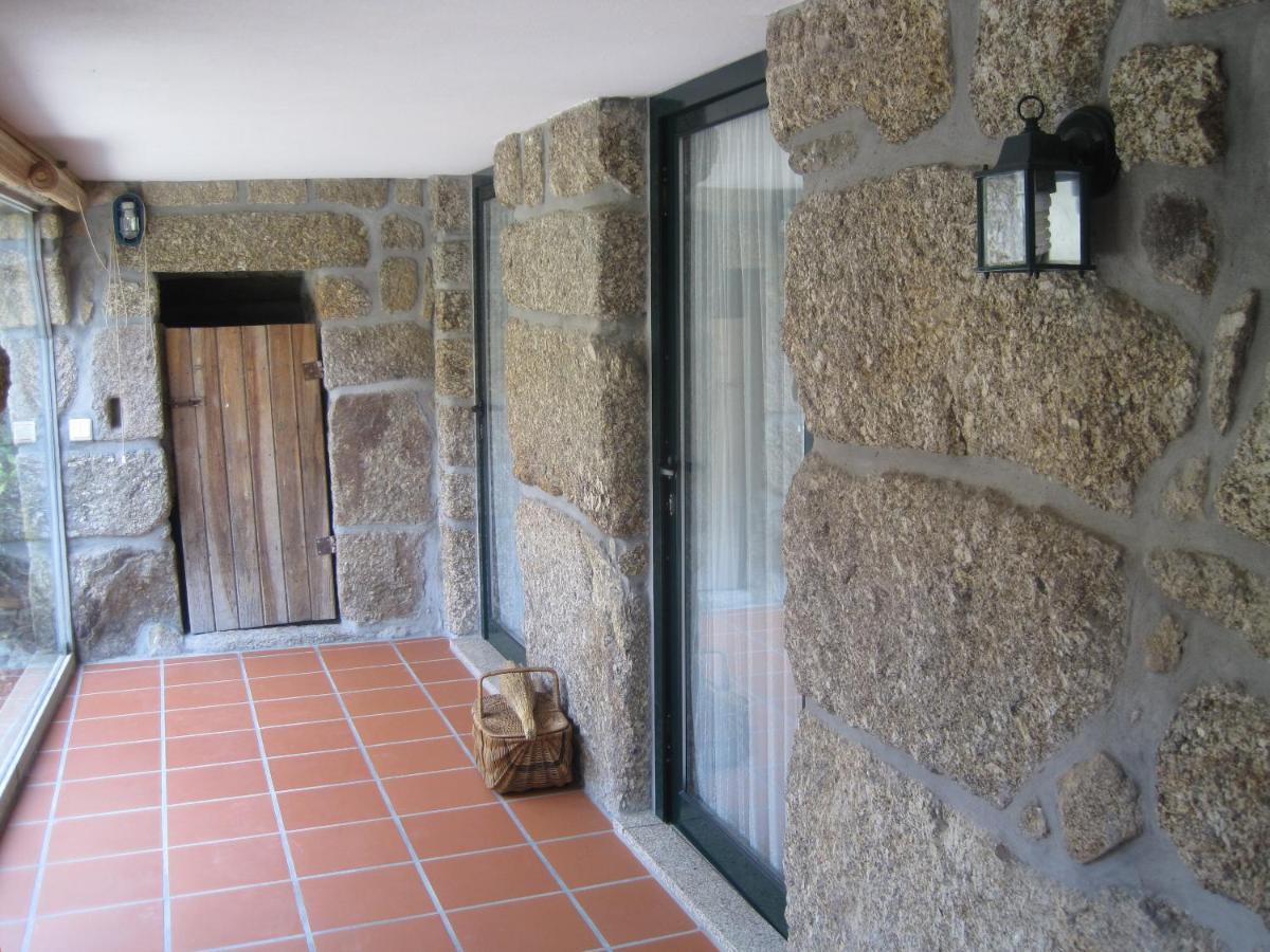 Casa Dos Bisavos- Slow Down Na Rota Do Romanico Porto Exterior photo